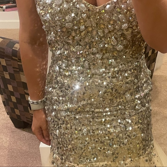 Prom Dress - Picture 4 of 9